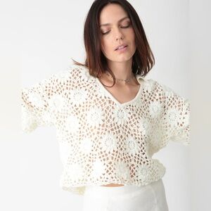 Electric & Rose Vera White Crotchet Crop Long Sleeve Sweater Size Medium $238